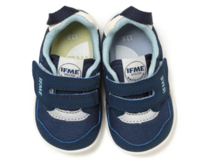 ◆左右で色が違う中敷き例